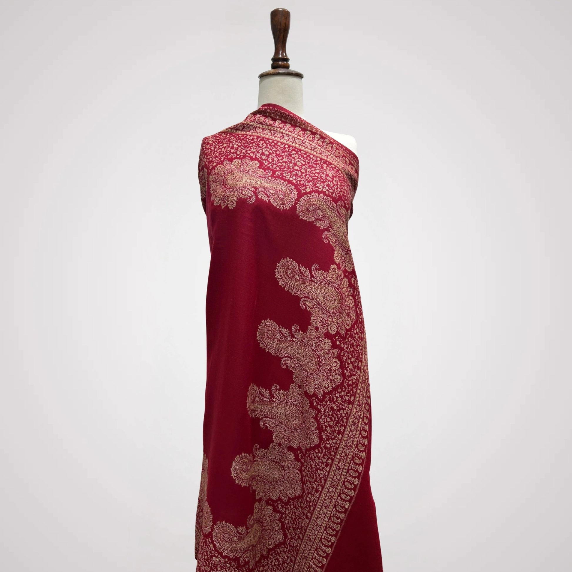 Jamawar Cari Border Shawl