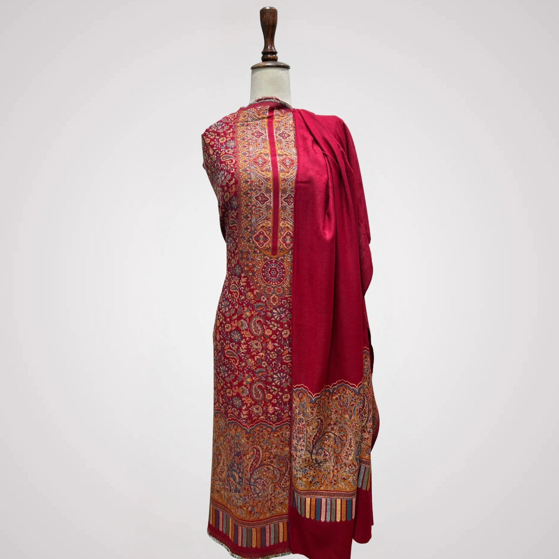 Jamawar Kani Jaal 3 Piece Suit